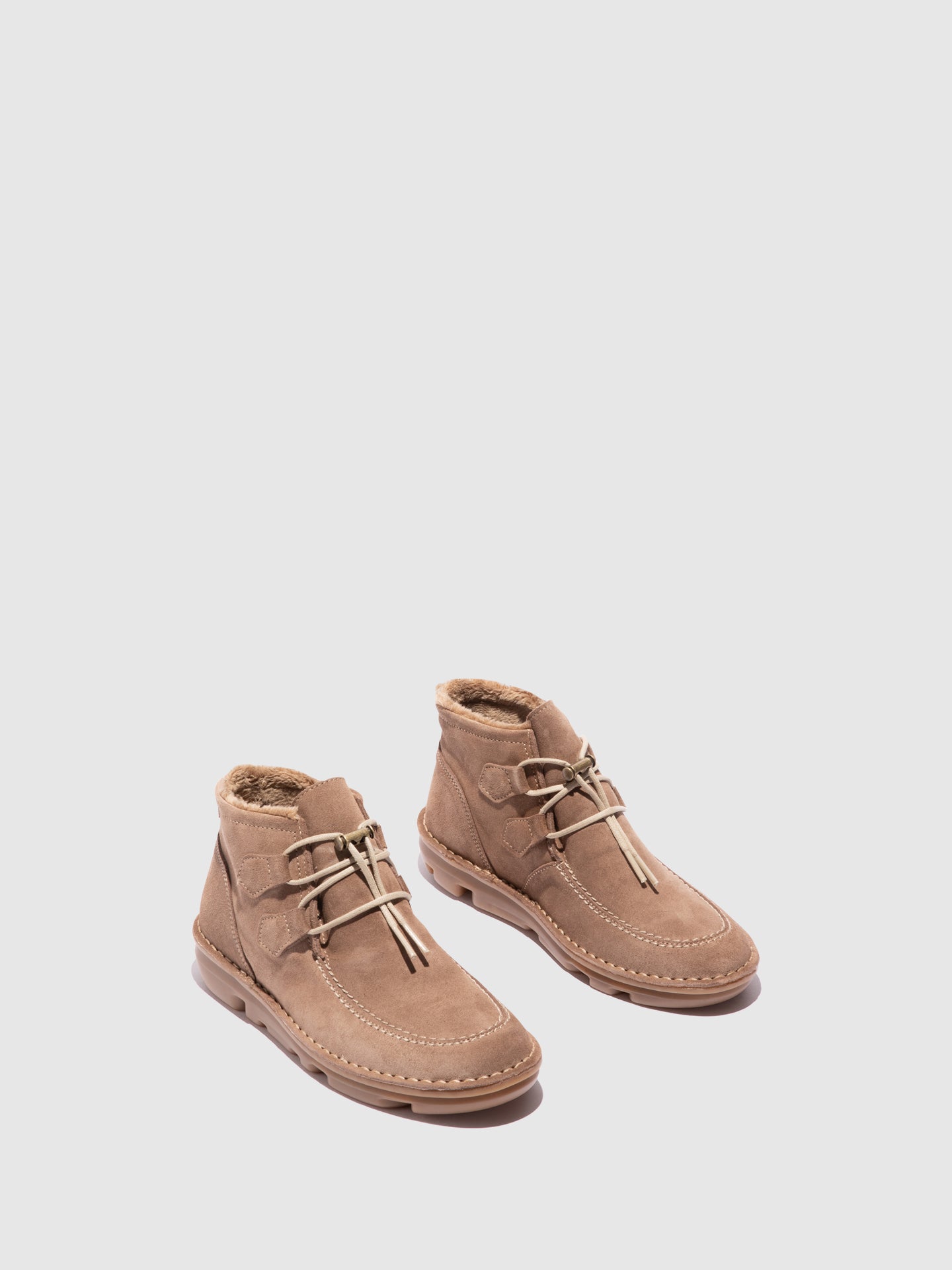 On Foot Botins com Atacadores em Taupe